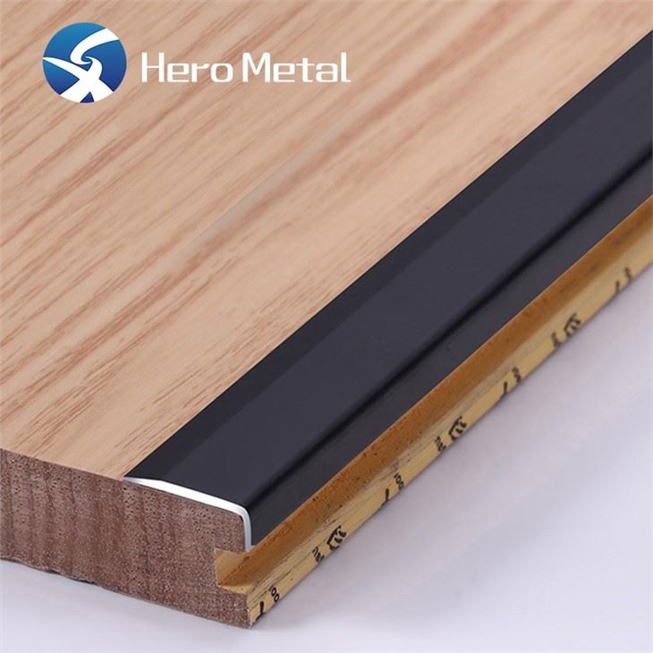 Brass Straight Edge Tile Trim